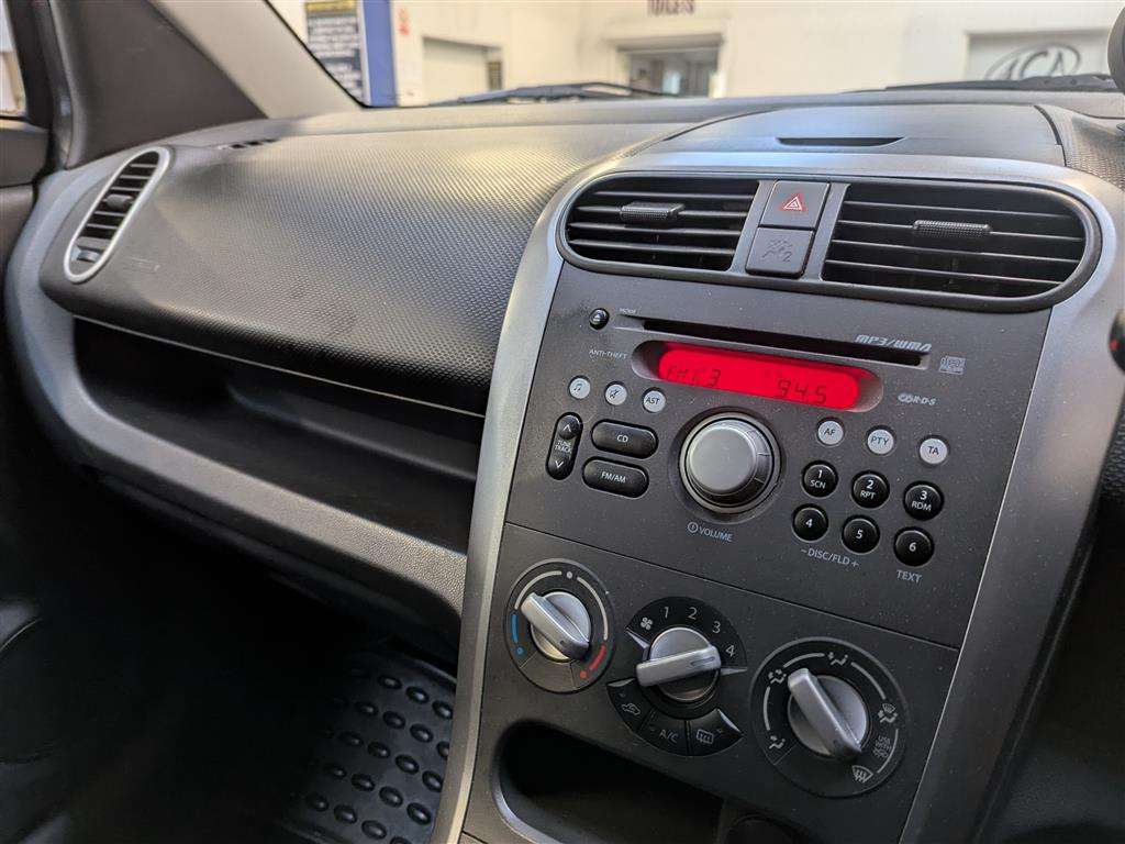 <p>2012 VAUXHALL AGILA SE</p>