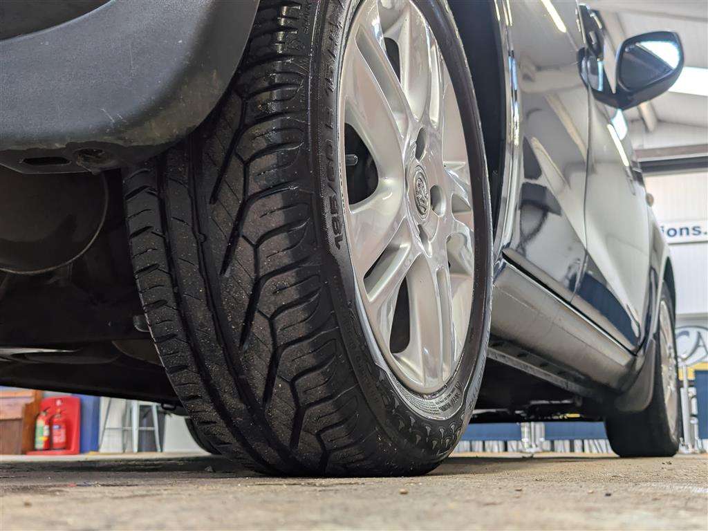 <p>2012 VAUXHALL AGILA SE</p>