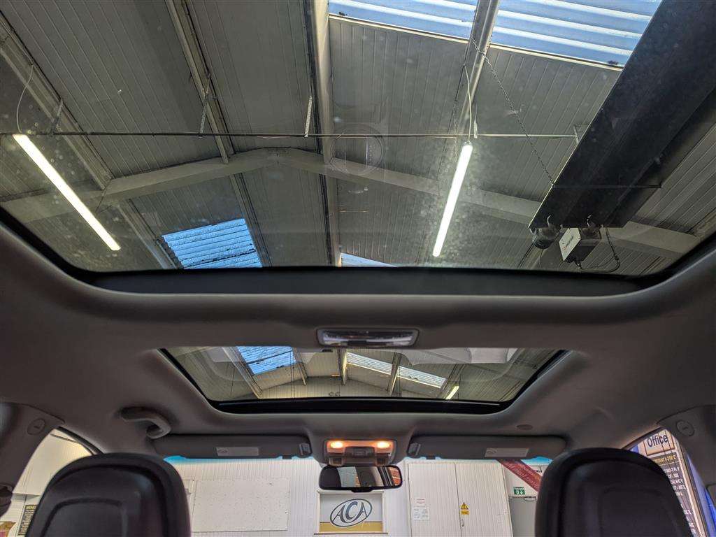 <p>2013 KIA SPORTAGE KX-3 SAT NAV CRD</p>