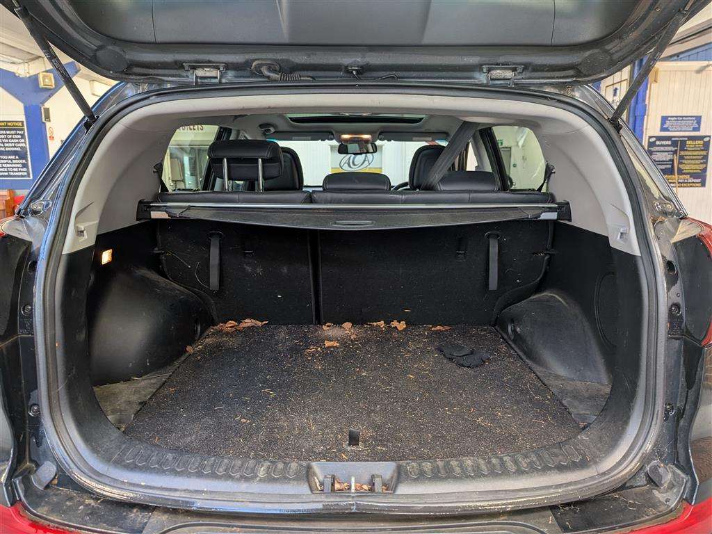 <p>2013 KIA SPORTAGE KX-3 SAT NAV CRD</p>