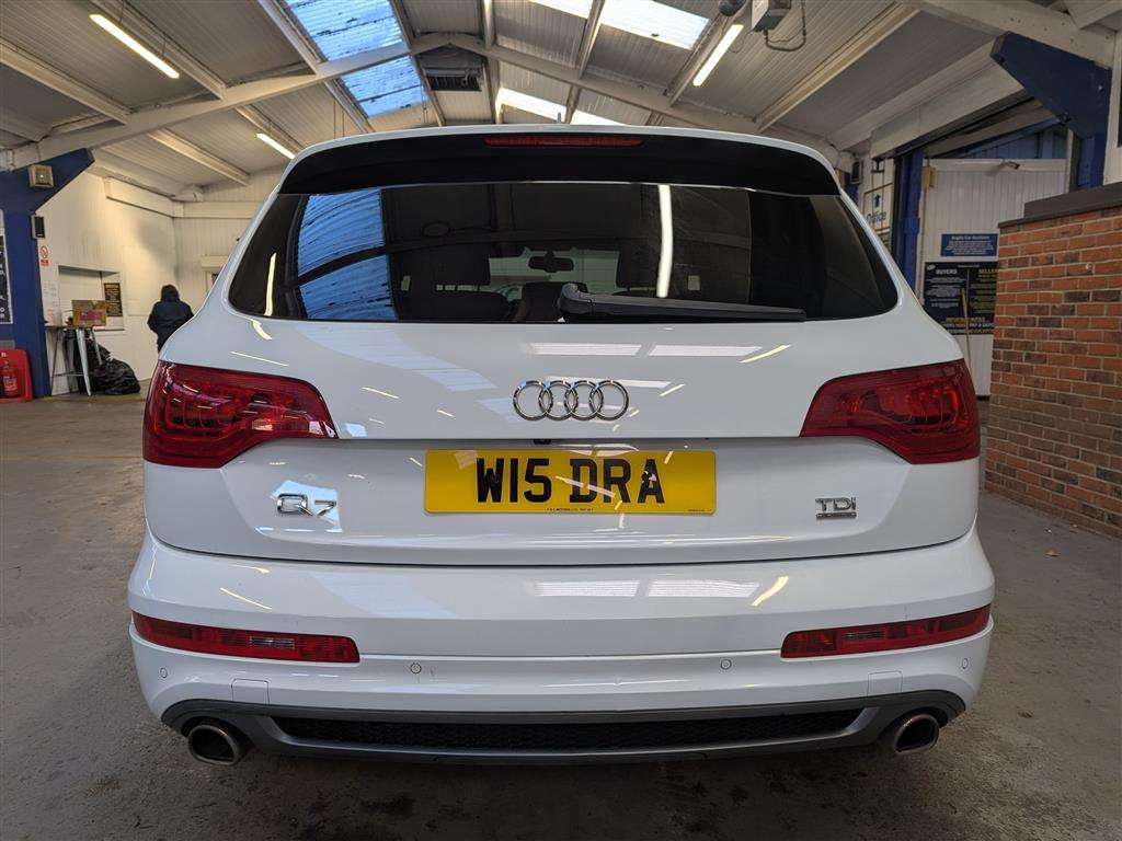 <p>2013 AUDI Q7 S LINE + TDI QUATTRO A</p>