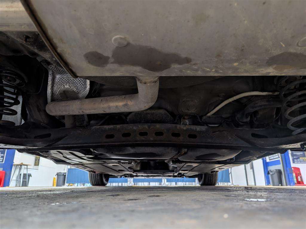 <p>2013 VOLKSWAGEN GOLF S BLUEMOTION TECH TD</p>