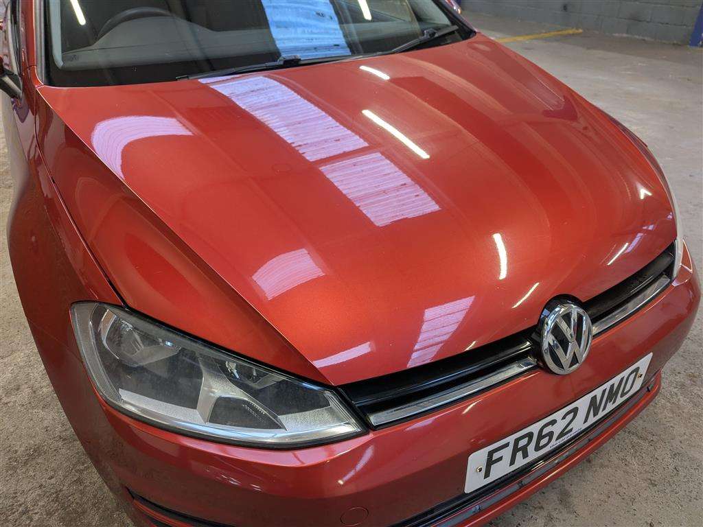 <p>2013 VOLKSWAGEN GOLF S BLUEMOTION TECH TD</p>