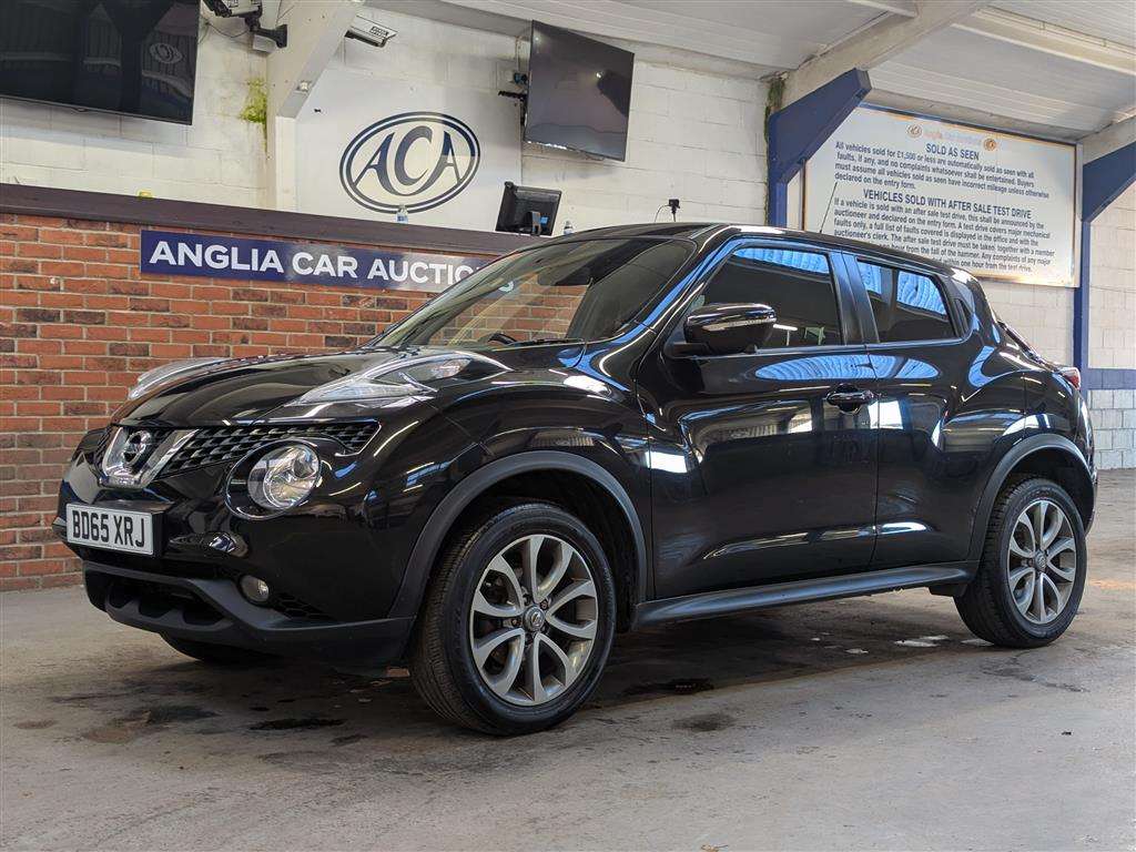 <p>2015 NISSAN JUKE TEKNA DCI</p>