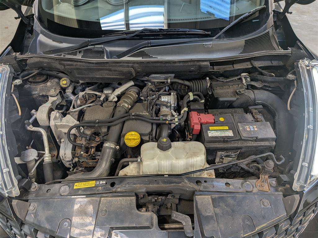 <p>2015 NISSAN JUKE TEKNA DCI</p>