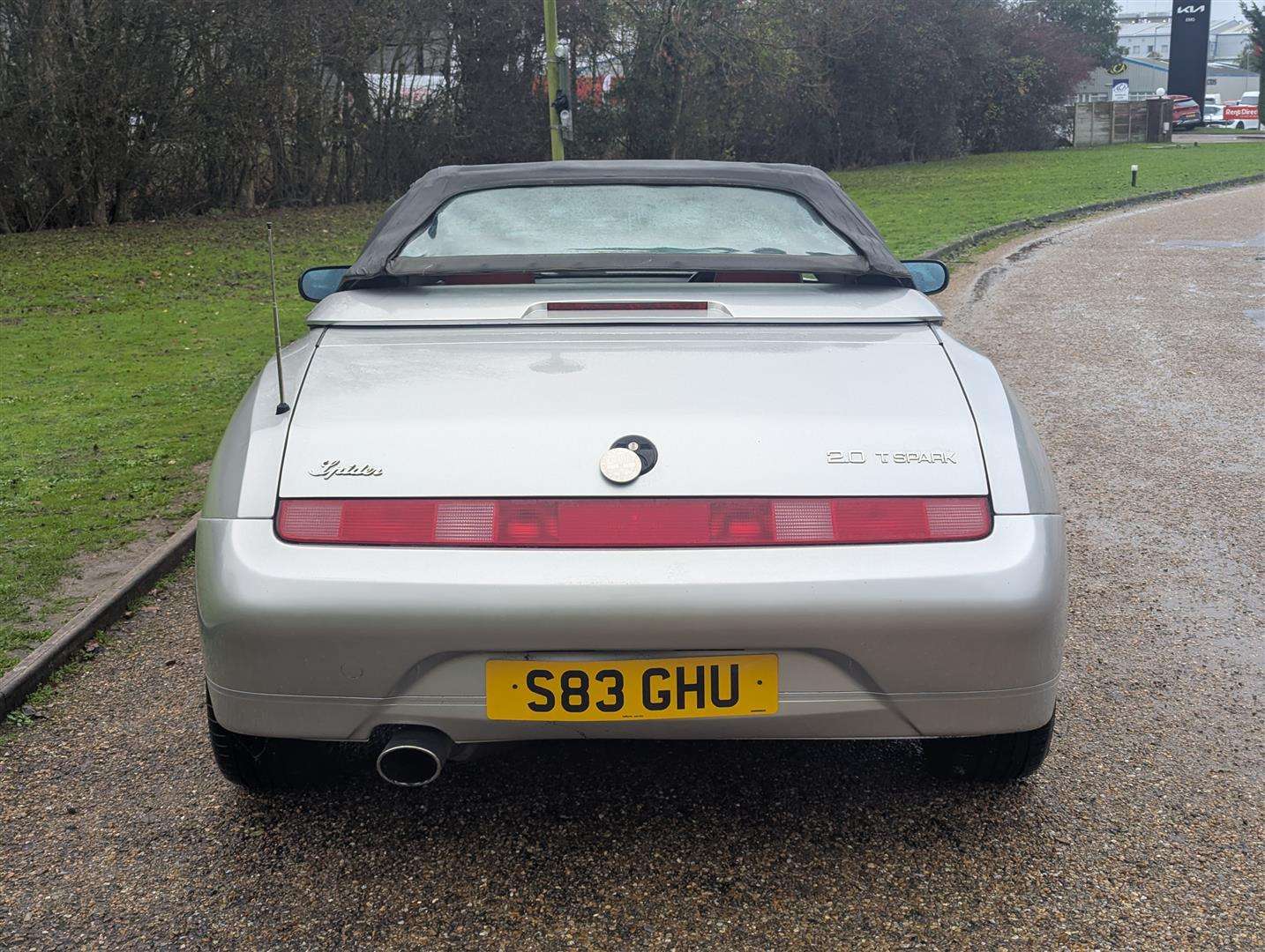 <p>1998 ALFA ROMEO SPIDER LUSSO T-SPARK 16V</p>