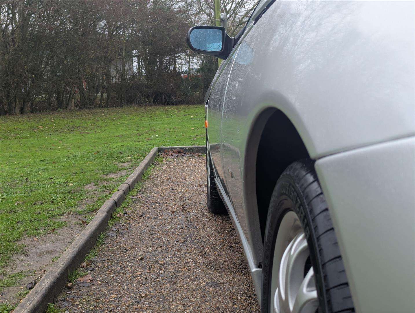 <p>1998 ALFA ROMEO SPIDER LUSSO T-SPARK 16V</p>