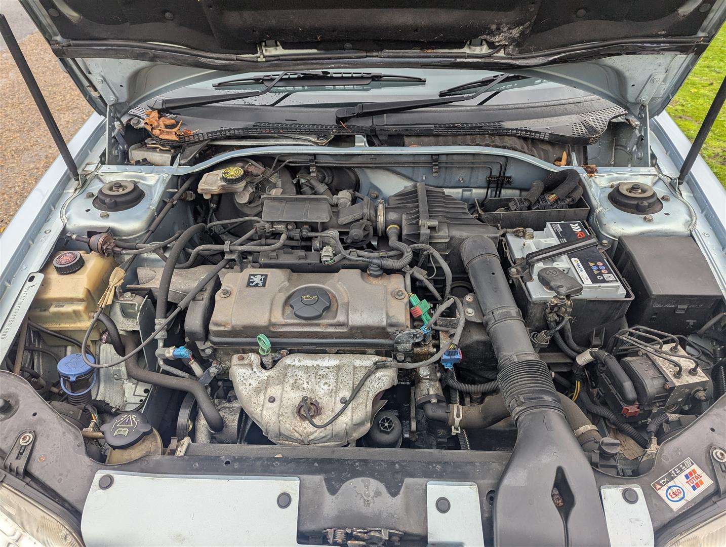 <p>2001 PEUGEOT 306 CABRIOLET S 16V</p>