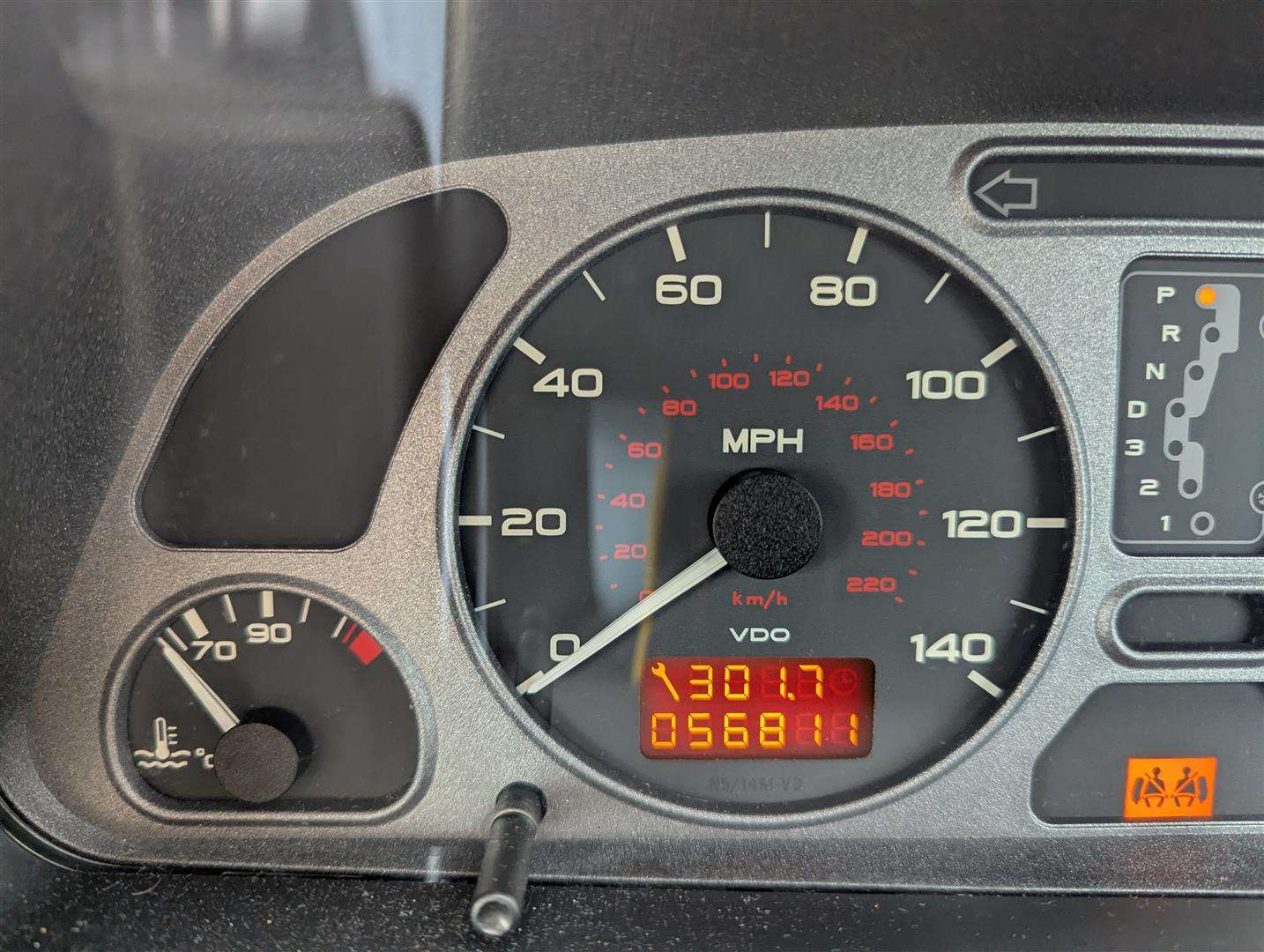 <p>2001 PEUGEOT 306 CABRIOLET S 16V</p>