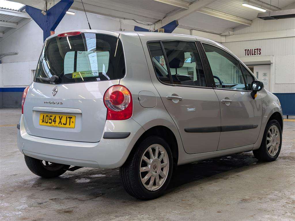 <p>2004 RENAULT MODUS DYNAMIQUE 16V</p>