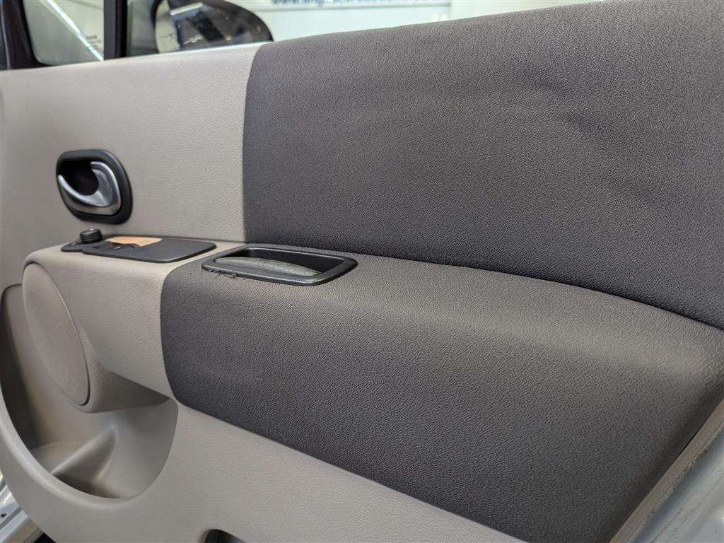 <p>2004 RENAULT MODUS DYNAMIQUE 16V</p>