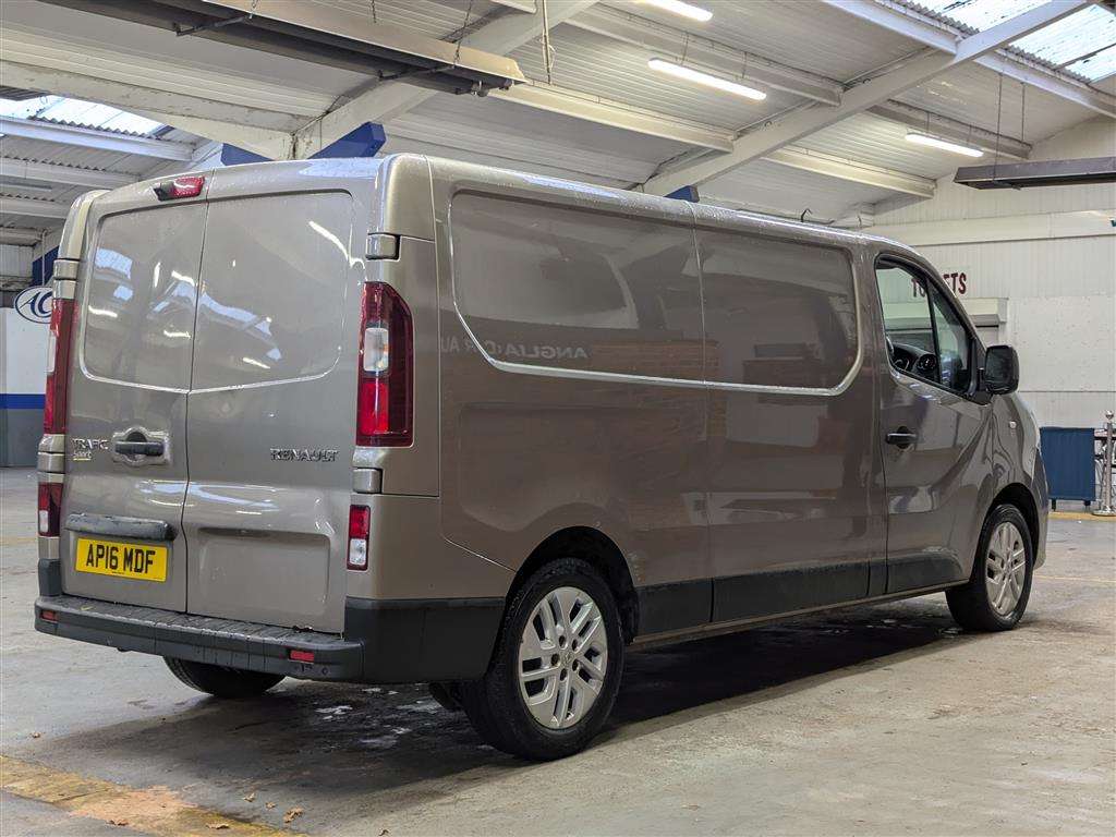 <p>2016 RENAULT TRAFIC LL29 SPORT ENERGY</p>
