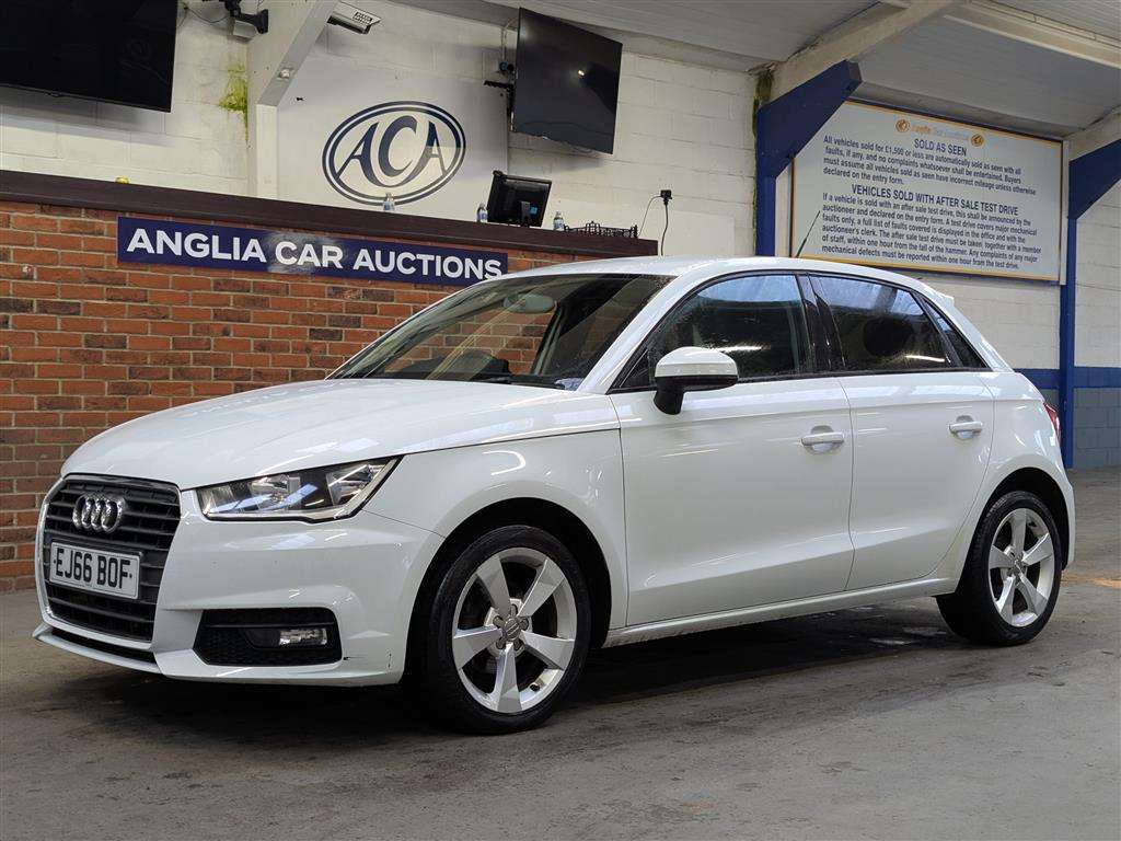 <p>2016 AUDI A1 SPORT TFSI</p>