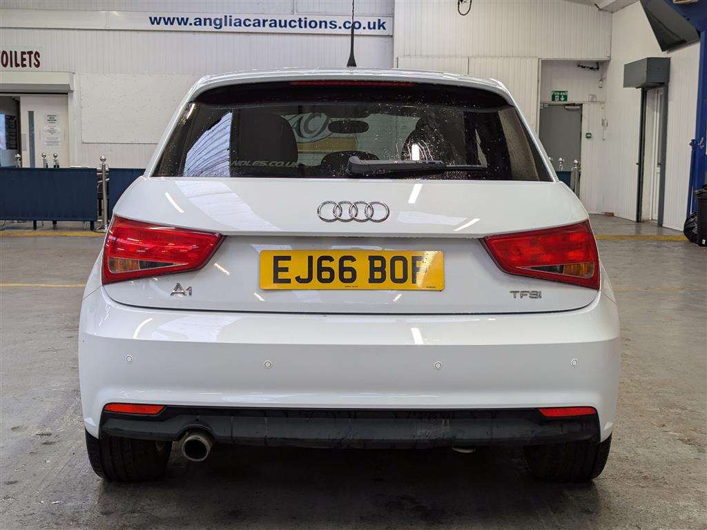 <p>2016 AUDI A1 SPORT TFSI</p>