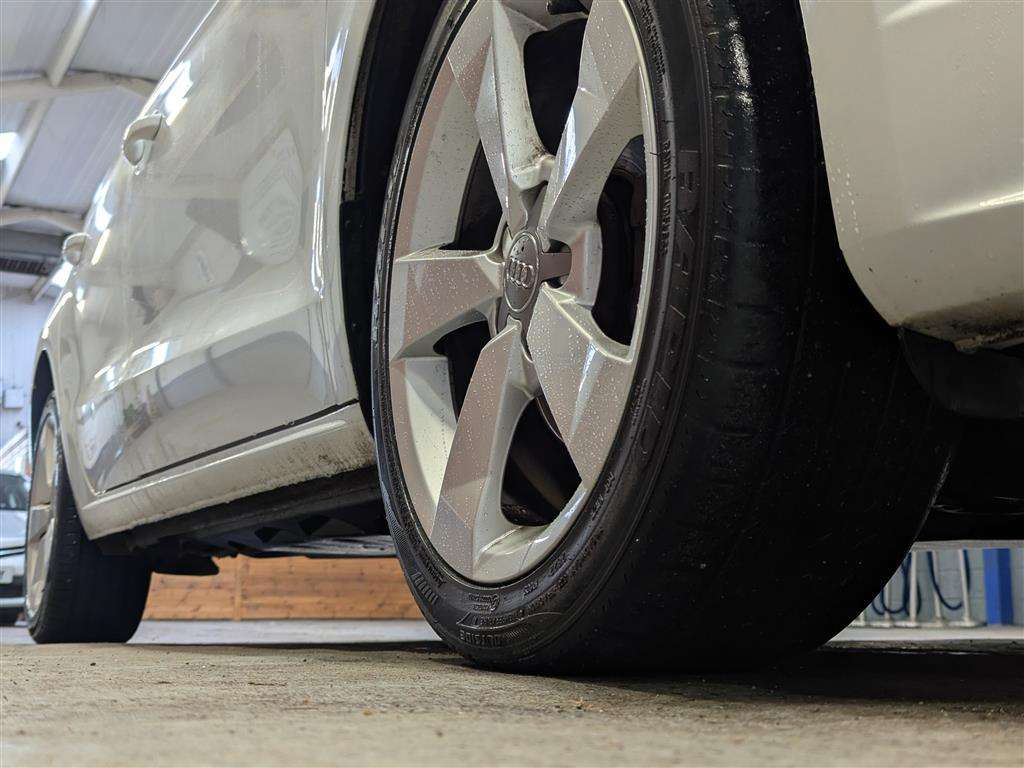 <p>2016 AUDI A1 SPORT TFSI</p>