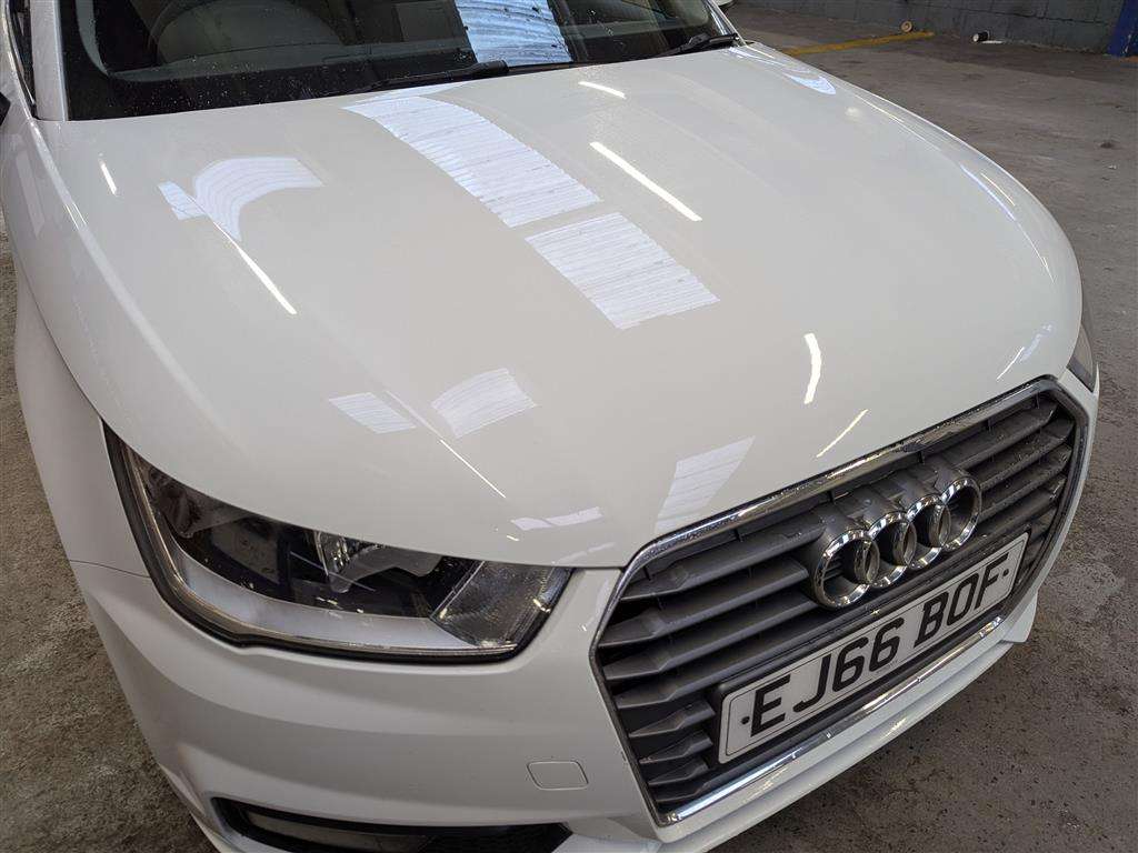 <p>2016 AUDI A1 SPORT TFSI</p>