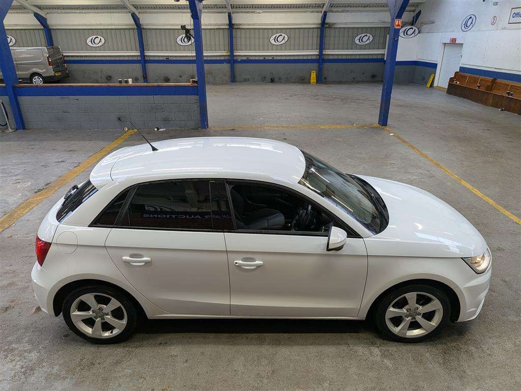 <p>2016 AUDI A1 SPORT TFSI</p>