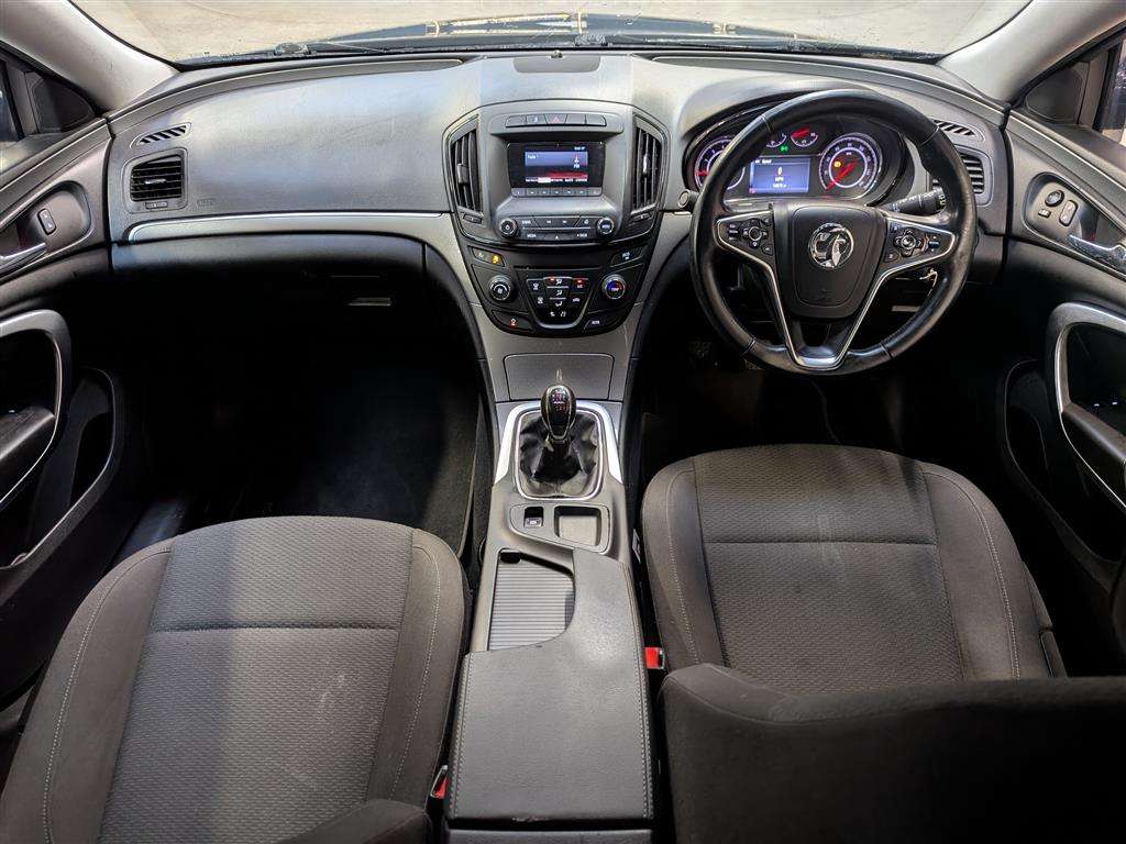 <p>2013 VAUXHALL INSIGNIA DESIGN CDTI ECO</p>