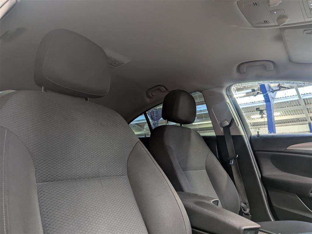 <p>2013 VAUXHALL INSIGNIA DESIGN CDTI ECO</p>