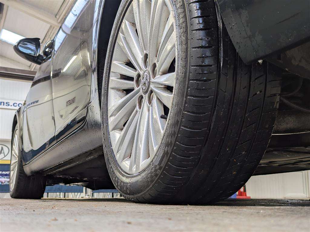 <p>2013 VAUXHALL INSIGNIA DESIGN CDTI ECO</p>