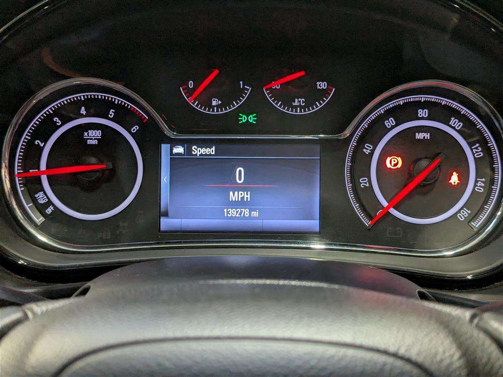 <p>2013 VAUXHALL INSIGNIA DESIGN CDTI ECO</p>