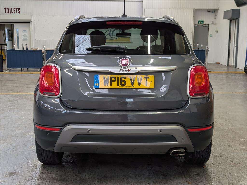 <p>2016 FIAT 500X CROSS + MULTIJET</p>