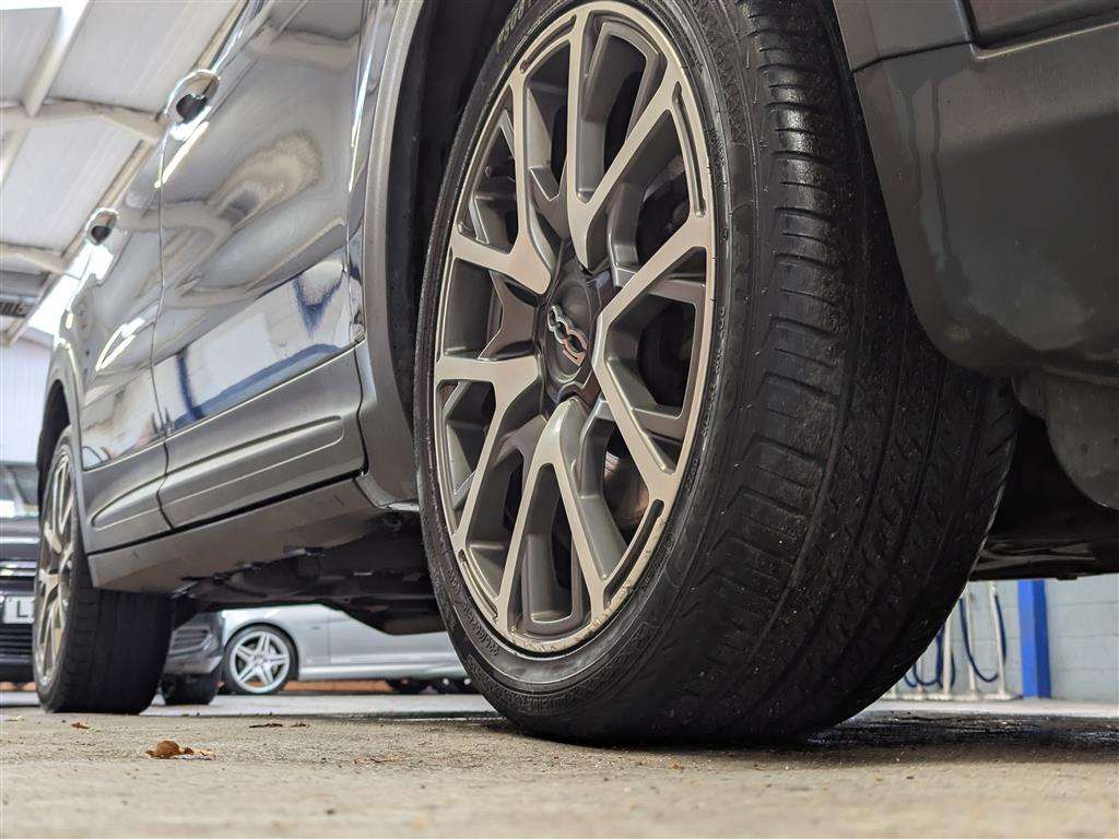 <p>2016 FIAT 500X CROSS + MULTIJET</p>