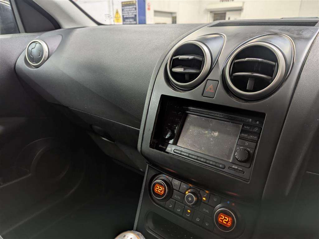 <p>2011 NISSAN QASHQAI ACENTA DCI</p>