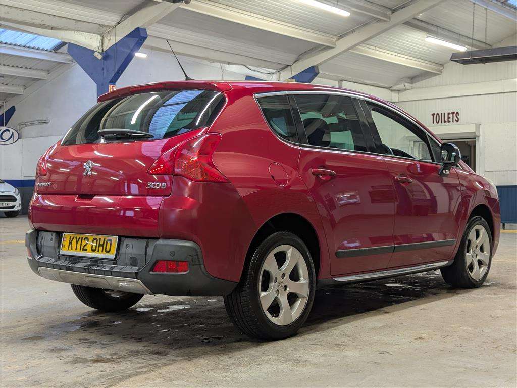 <p>2012 PEUGEOT 3008 EXCLUSIVE HDI</p>
