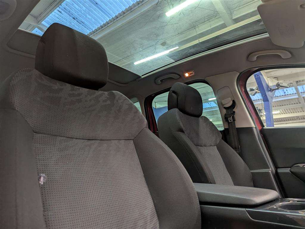 <p>2012 PEUGEOT 3008 EXCLUSIVE HDI</p>