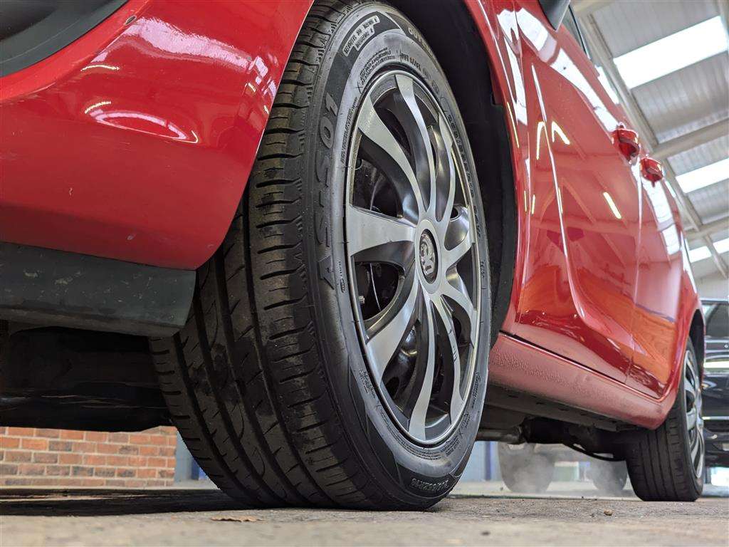 <p>2015 VAUXHALL MERIVA EXCLUSIV AC AUTO</p>