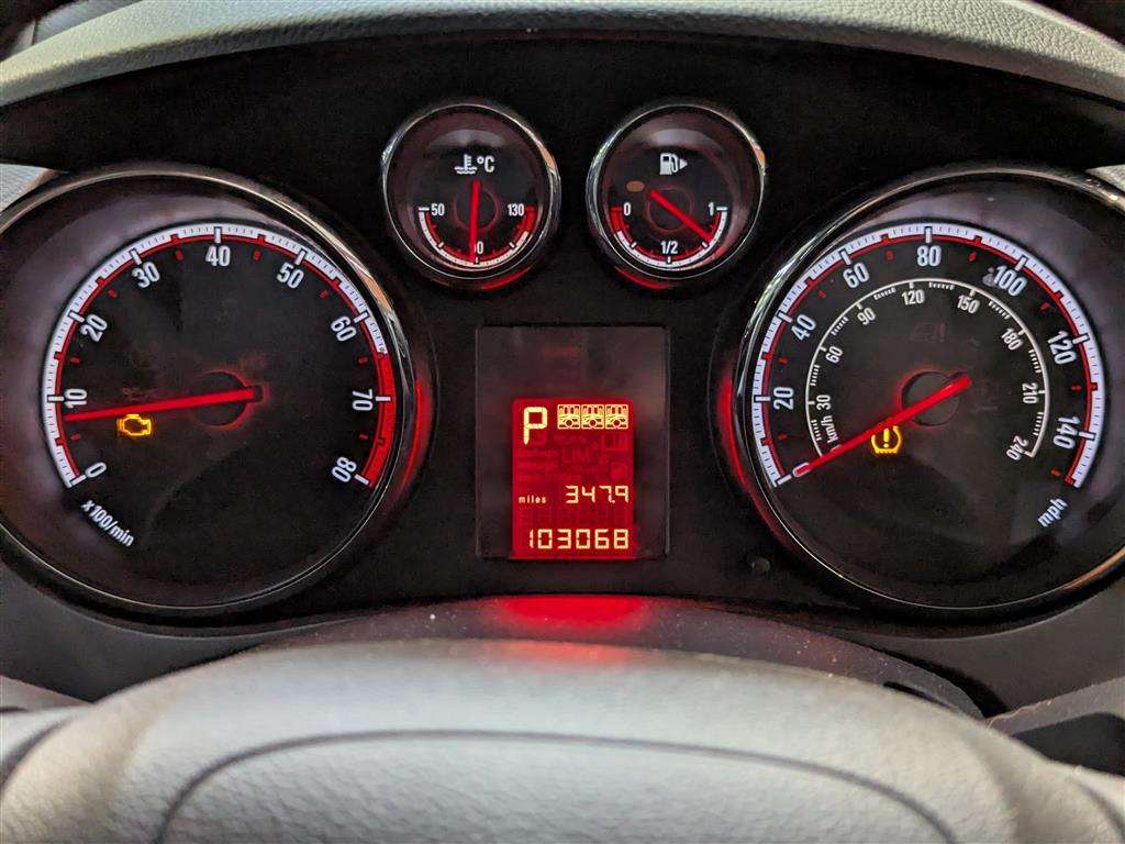 <p>2015 VAUXHALL MERIVA EXCLUSIV AC AUTO</p>