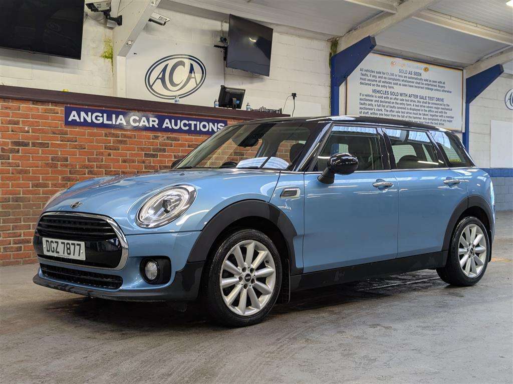 <p>2016 MINI CLUBMAN COOPER D AUTO</p>