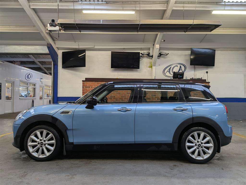 <p>2016 MINI CLUBMAN COOPER D AUTO</p>