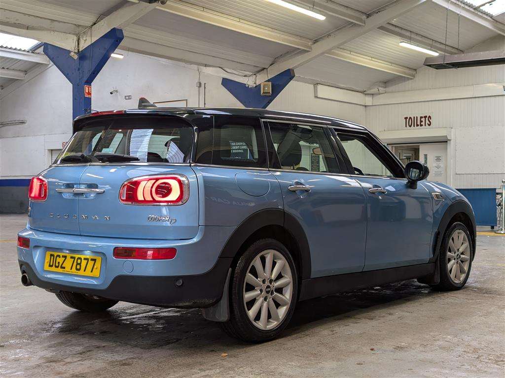 <p>2016 MINI CLUBMAN COOPER D AUTO</p>