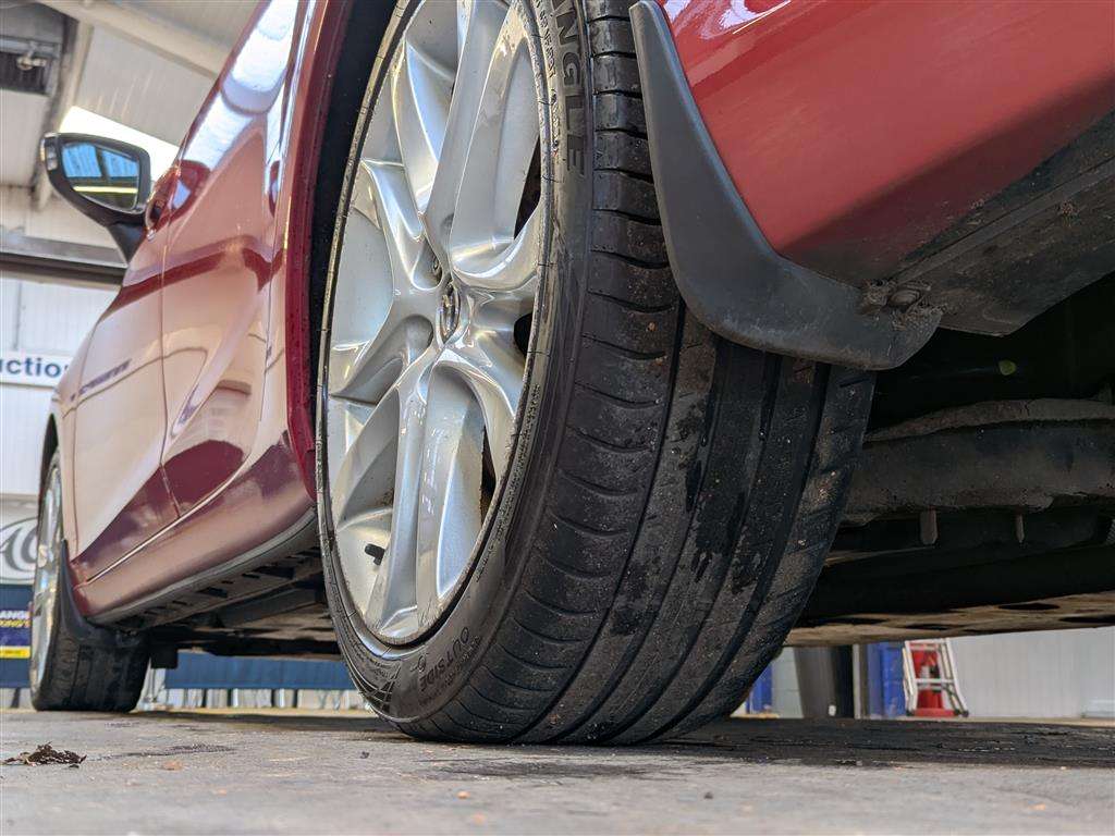 <p>2013 MAZDA 6 SPORT NAV D AUTO</p>