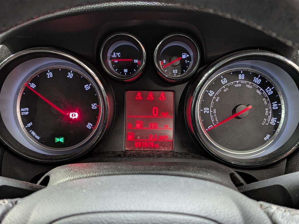 <p>2014 VAUXHALL MOKKA TECH LINE CDTI S/S</p>