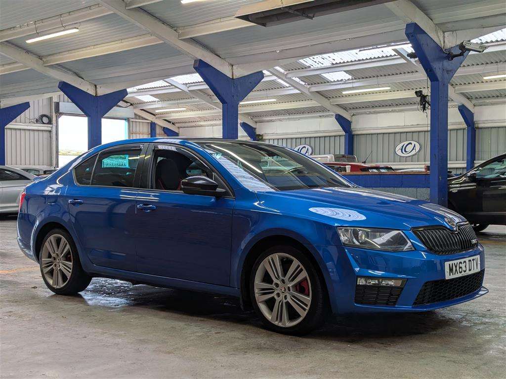 <p>2014 SKODA OCTAVIA VRS TDI CR</p>