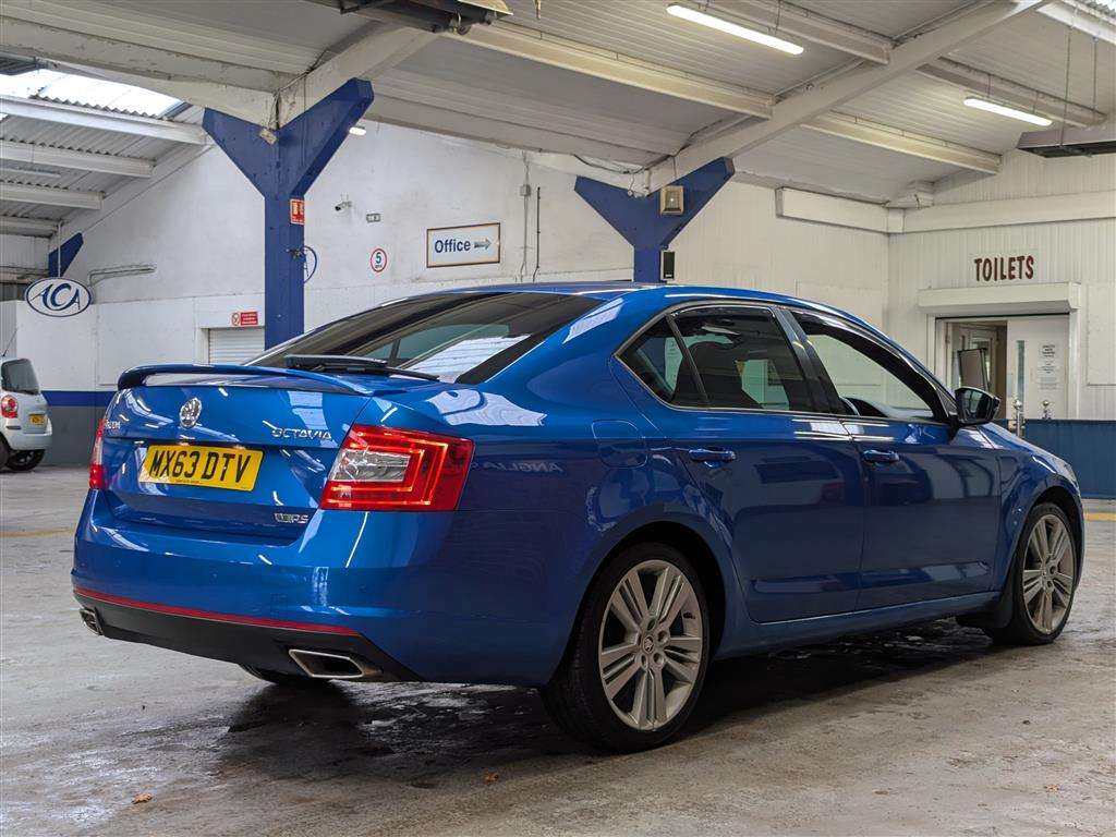 <p>2014 SKODA OCTAVIA VRS TDI CR</p>