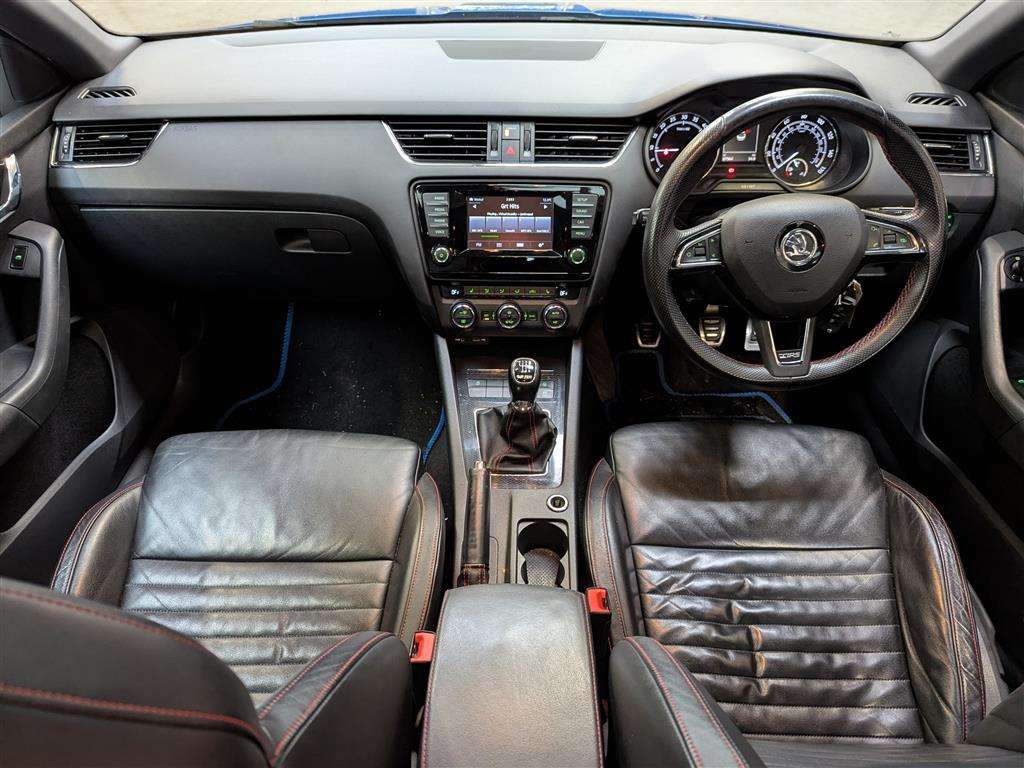 <p>2014 SKODA OCTAVIA VRS TDI CR</p>