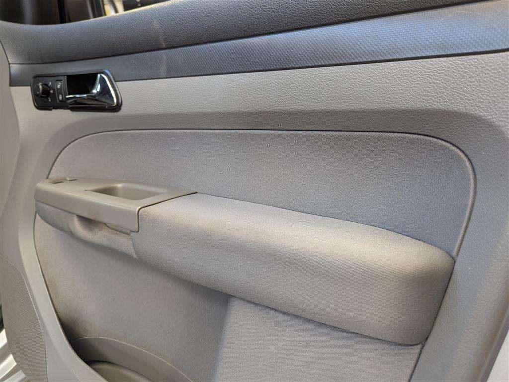 <p>2008 VOLKSWAGEN CADDY MAXI LIFE TDI SEMI-</p>