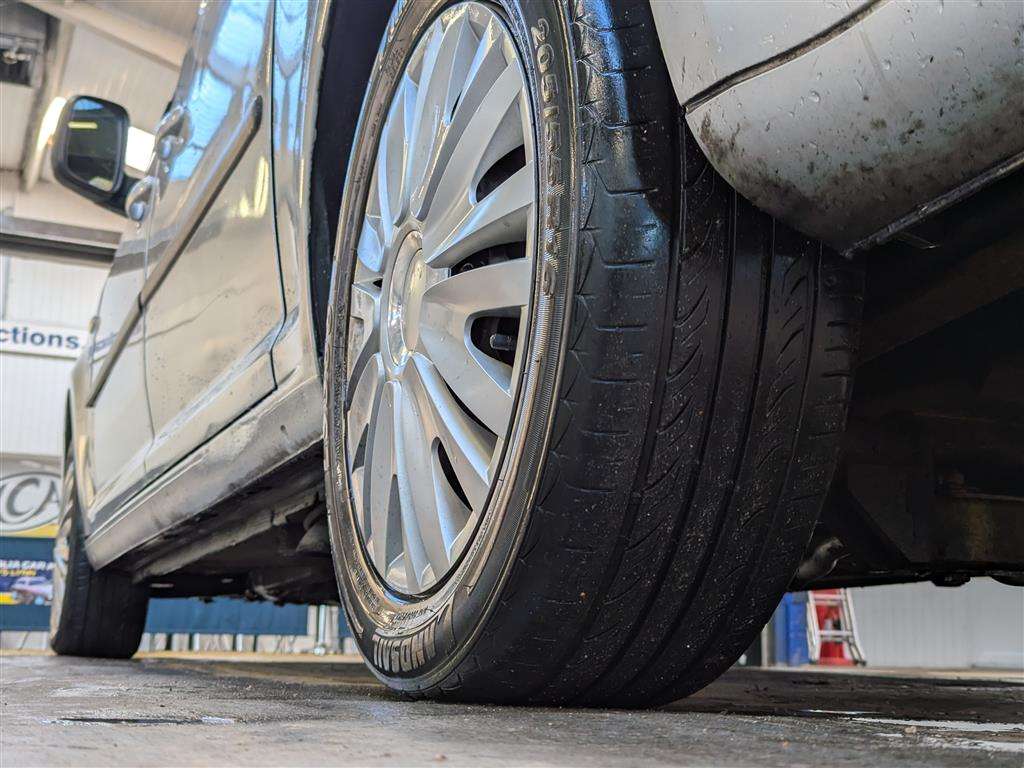 <p>2008 VOLKSWAGEN CADDY MAXI LIFE TDI SEMI-</p>