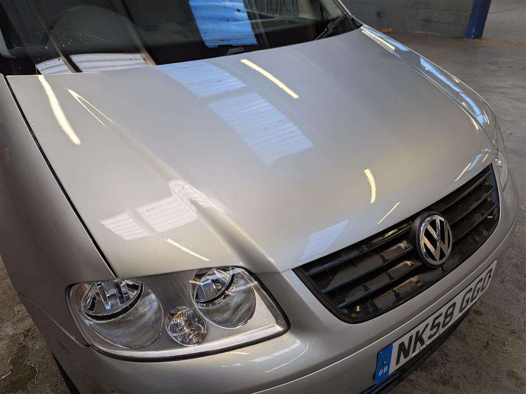 <p>2008 VOLKSWAGEN CADDY MAXI LIFE TDI SEMI-</p>