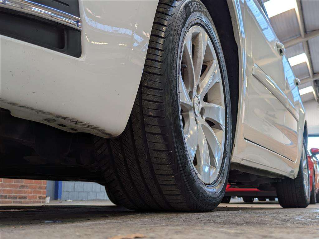 <p>2012 CITROEN C4 PICASSO VTR+ E-HDI S-A</p>