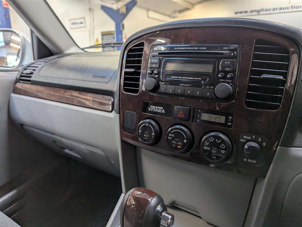 <p>2003 SUZUKI GRAND VITARA XL-7 V6 AUTO</p>