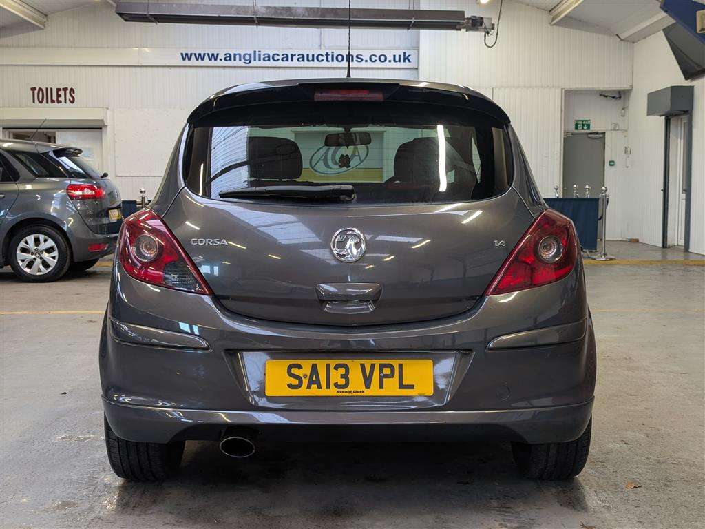 <p>2013 VAUXHALL CORSA SRI</p>