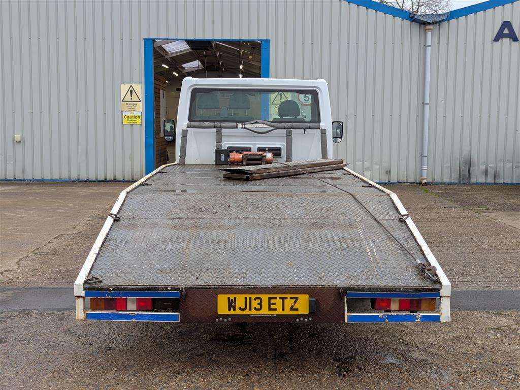 <p>2013 FORD TRANSIT 125 T350 RWD</p>