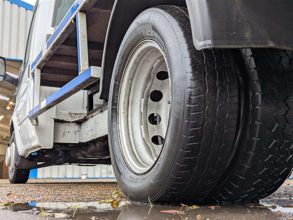 <p>2013 FORD TRANSIT 125 T350 RWD</p>