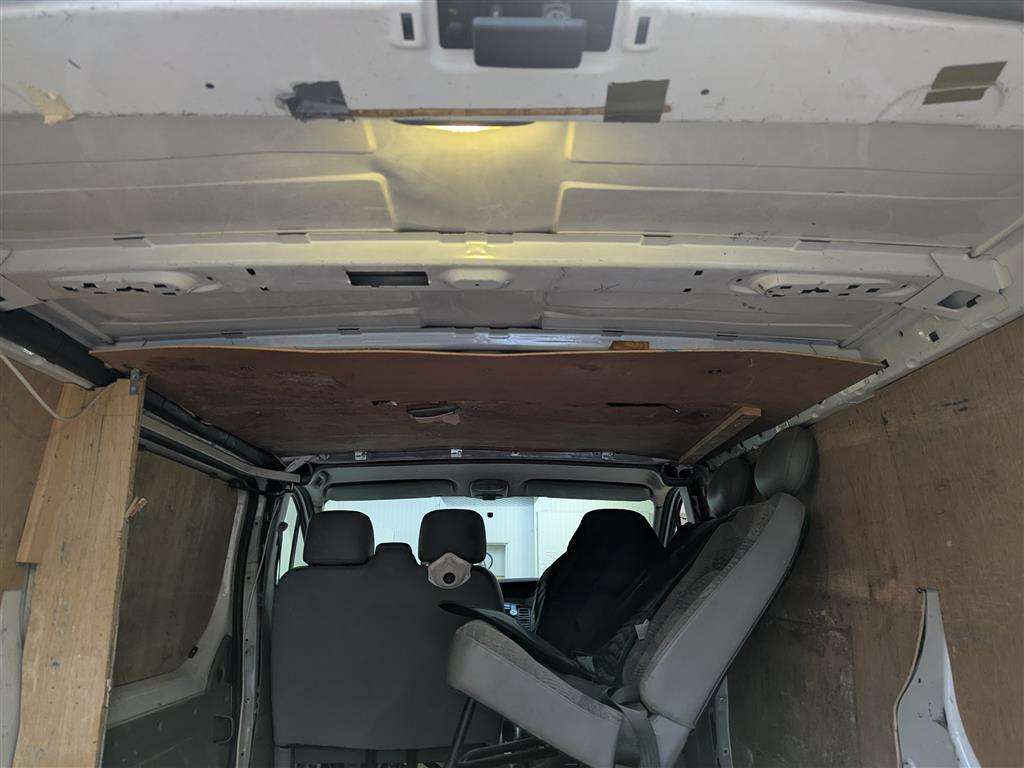 <p>2006 RENAULT TRAFIC SL27 DCI 100 SWB</p>