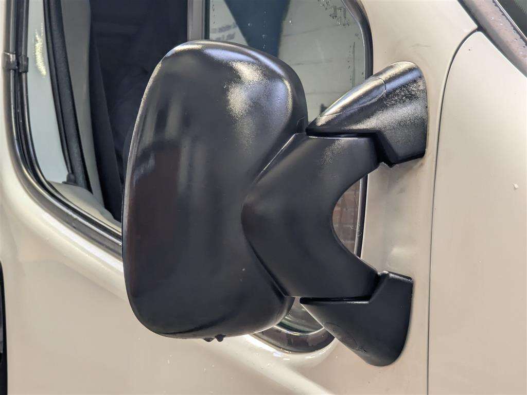 <p>2006 RENAULT TRAFIC SL27 DCI 100 SWB</p>